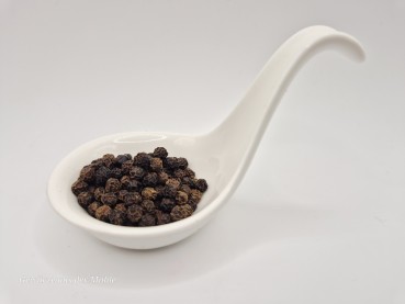 Pfeffer, schwarz, ganz Tellicherry